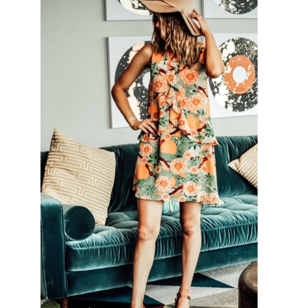 “The Izzy" Retro Print Dress - Picture 2 of 7